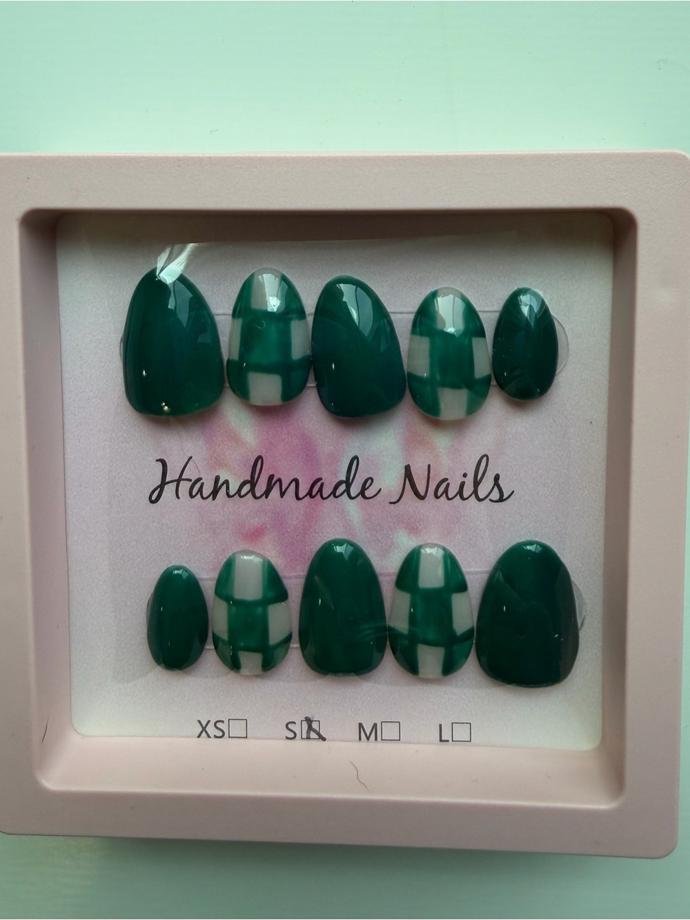 Handmade Emerald Green Press-On Nail Set
